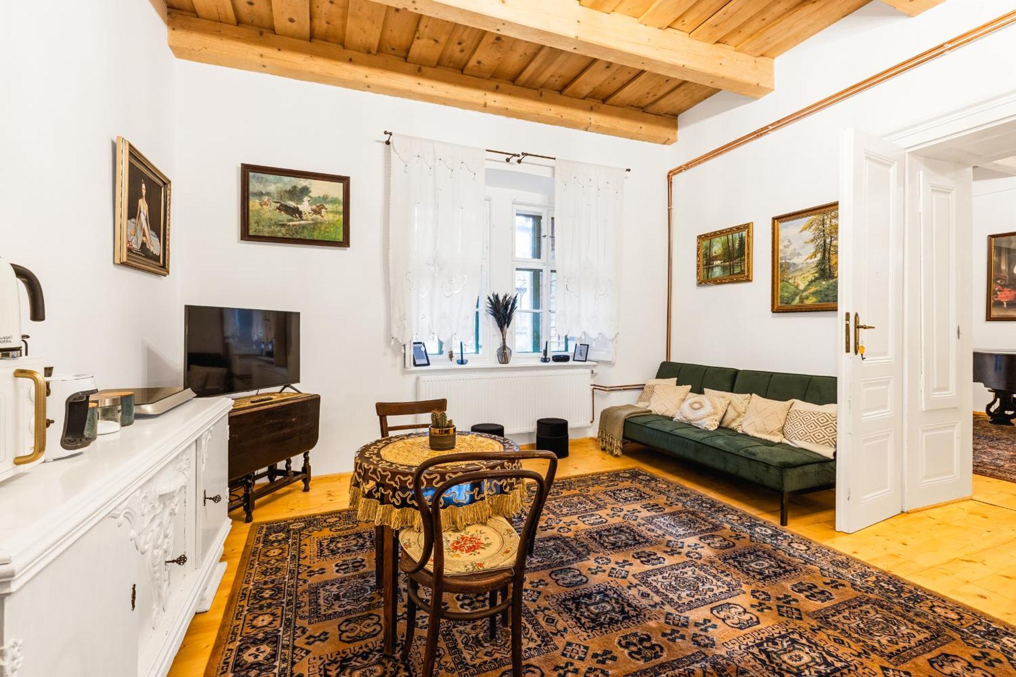 Sovi Dom- Historicke Apartmany Z 19 Storocia, 4Km Od Banskej Stiavnice Svätý Anton Kültér fotó
