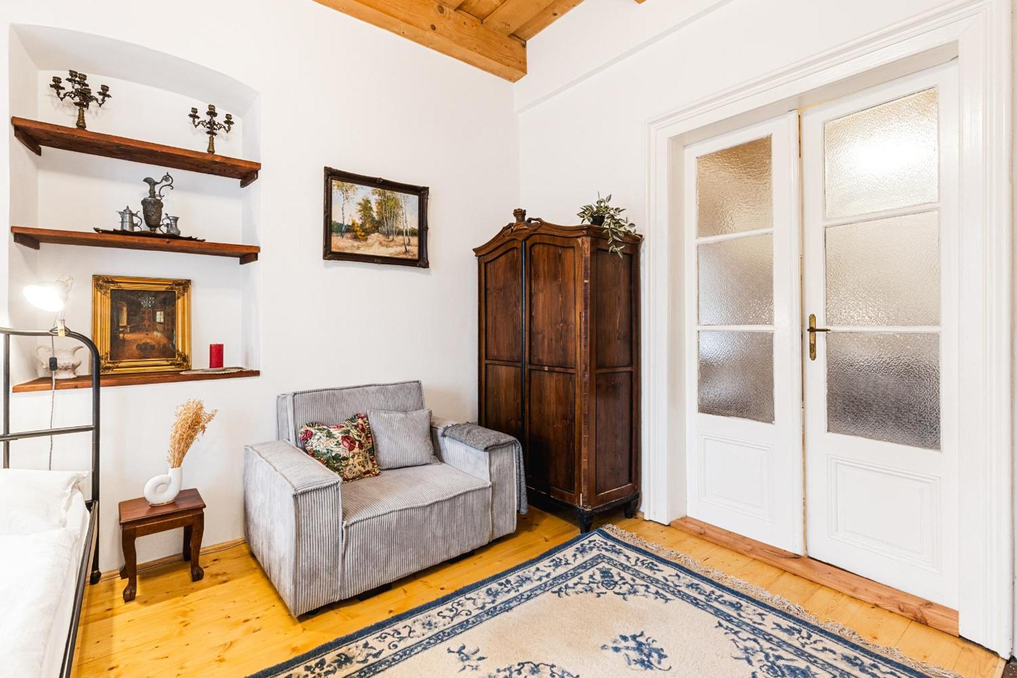 Sovi Dom- Historicke Apartmany Z 19 Storocia, 4Km Od Banskej Stiavnice Svätý Anton Kültér fotó