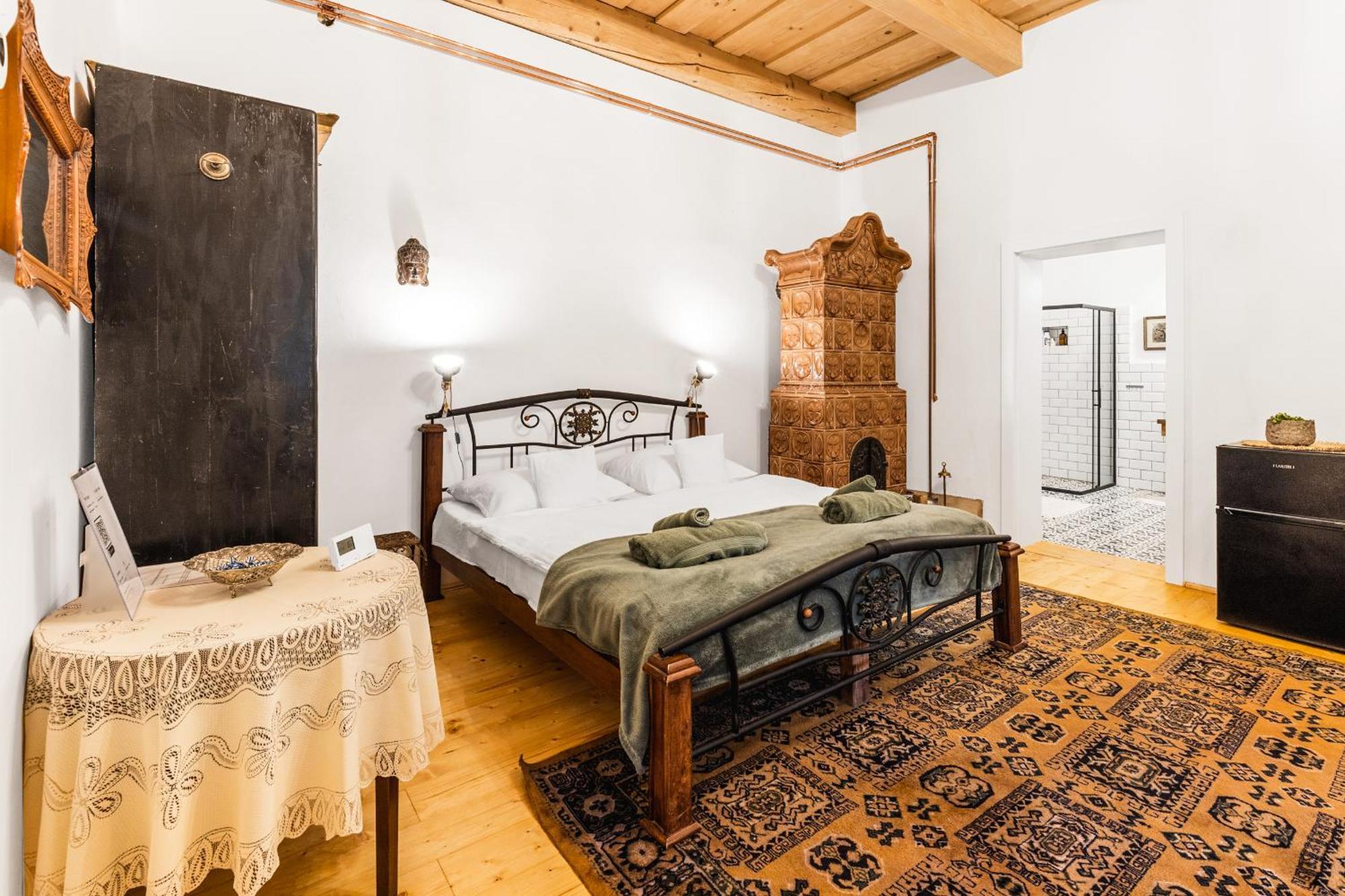 Sovi Dom- Historicke Apartmany Z 19 Storocia, 4Km Od Banskej Stiavnice Svätý Anton Kültér fotó